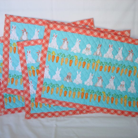 New Quilted Fabric PLACEMATS SET of 4 Bunny Easter Nature Spring Summer Rabbits - Picture 1 of 11